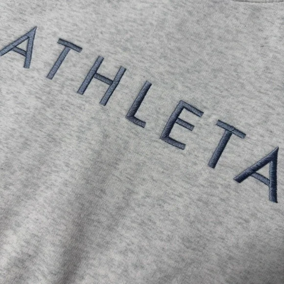 ATHLETA Embroidered Crew Neck Pullover Sweatshirt size Medium - Picture 3 of 8